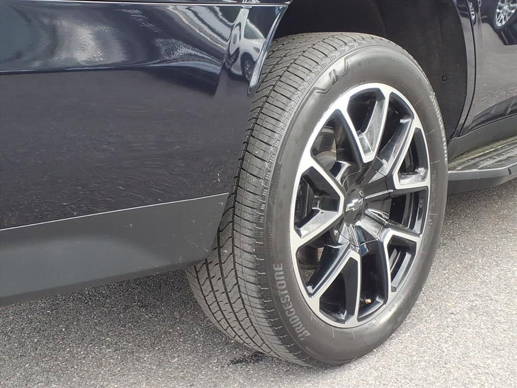 Used 2023 Chevrolet Tahoe RST w/ Luxury Package image 11