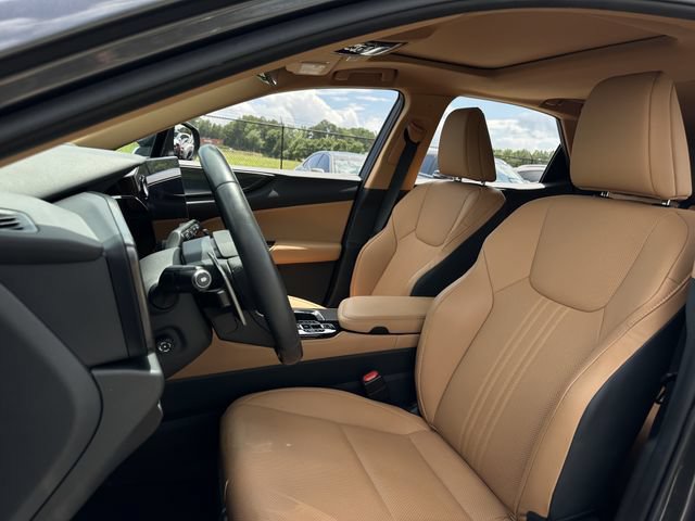 Used 2024 Lexus NX 350 AWD image 13