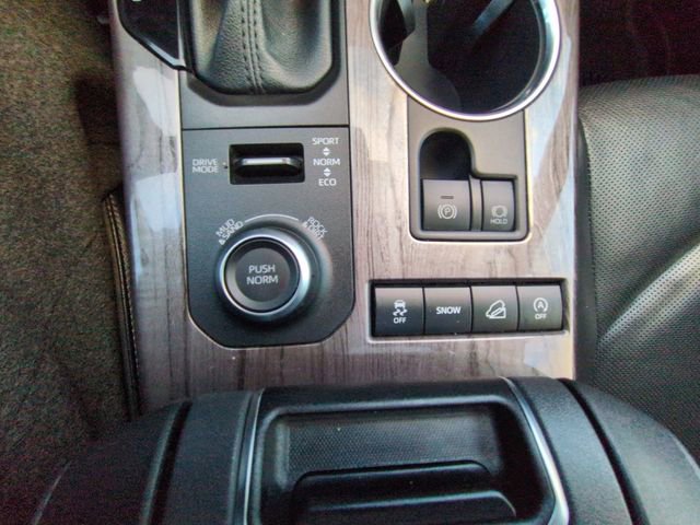 Used 2021 Toyota Highlander Limited image 32