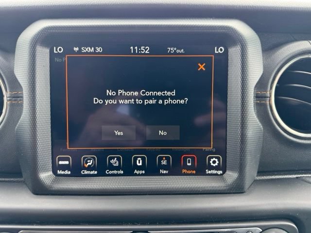 Used 2021 Jeep Gladiator Overland AWD/4WD image 24