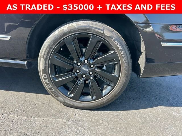 Used 2023 Lincoln Navigator Reserve w/ Monochromatic Package image 10