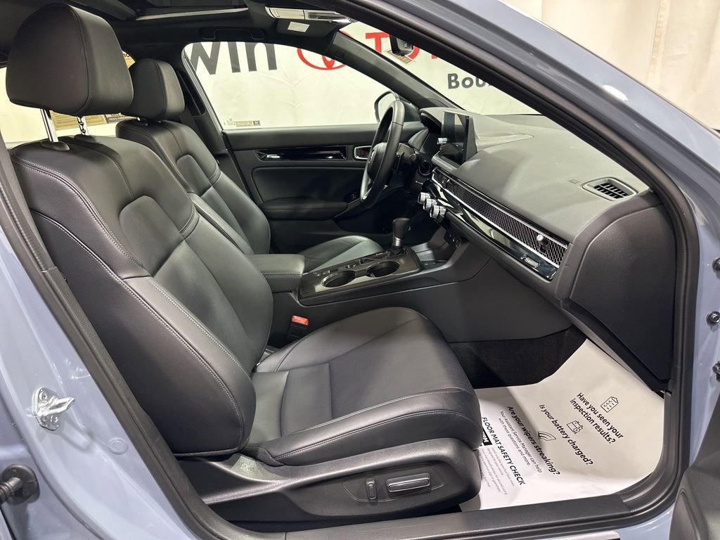 Used 2025 Honda Civic Sport Touring image 12