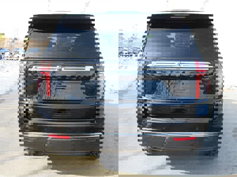 Used 2021 Chevrolet Tahoe 4WD w/ Remote Keyless Entry Package image 9