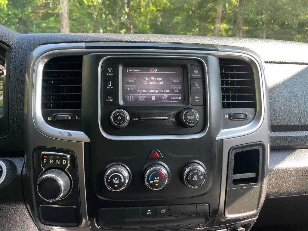 Used 2021 RAM 1500 Classic SLT RWD image 38