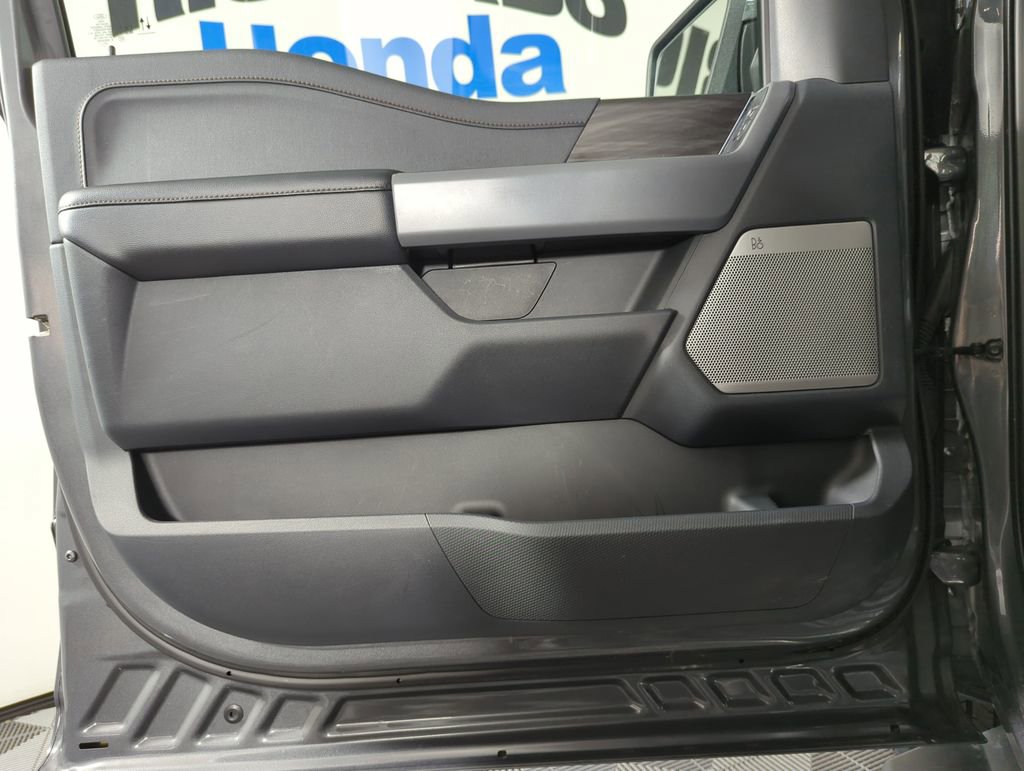 Used 2024 Ford F150 Lariat w/ FX4 Off-Road Package image 8