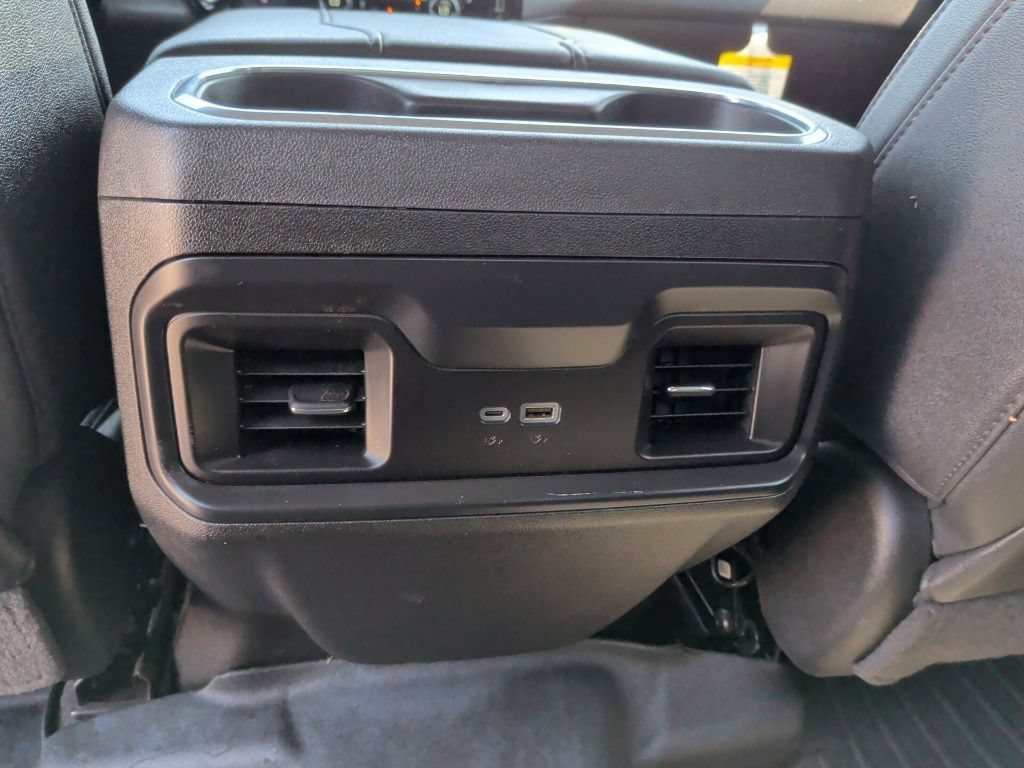 Used 2024 Chevrolet Silverado 2500 LT w/ Texas Edition AWD/4WD image 39