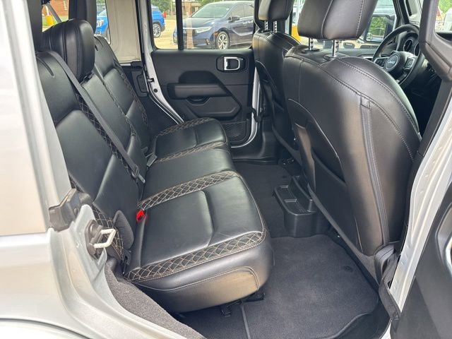 Used 2023 Jeep Wrangler Unlimited Sahara AWD/4WD image 24