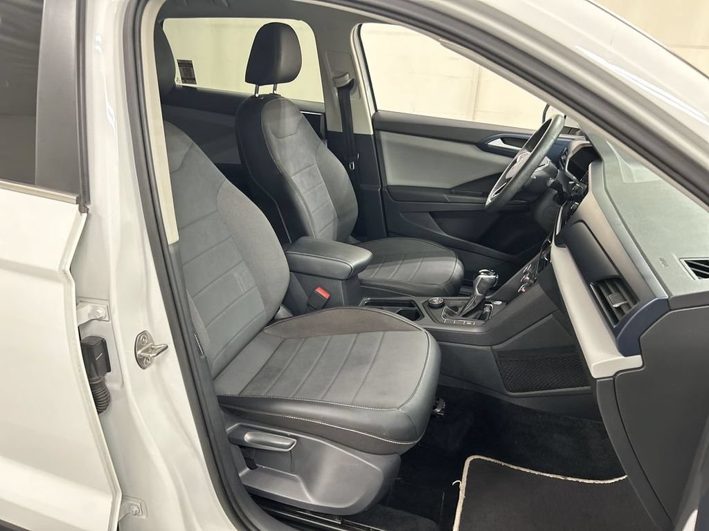 Used 2022 Volkswagen Taos SE AWD/4WD image 22
