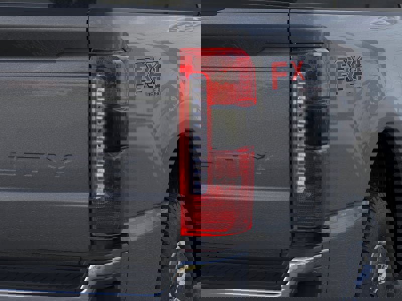 New 2026 Ford F250 Lariat w/ Chrome Package image 21