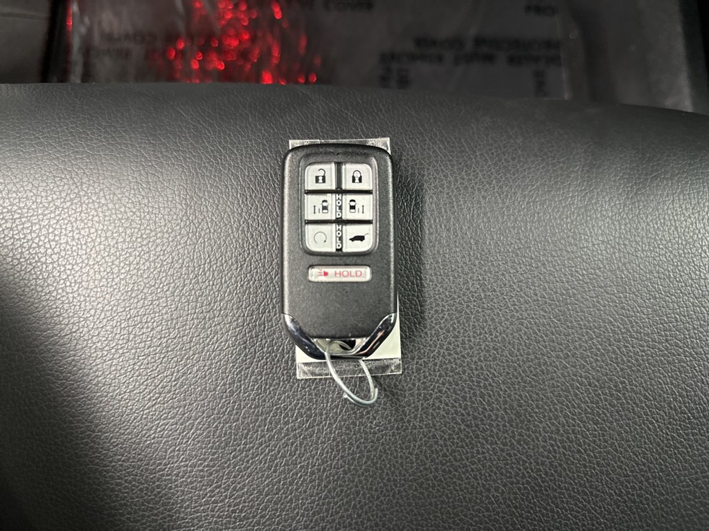 Used 2024 Honda Odyssey Sport image 42