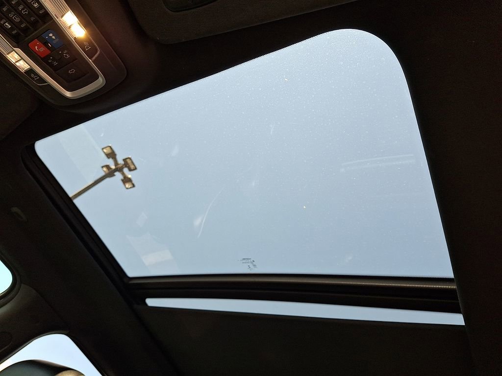 Used 2020 RAM 1500 Limited w/ Black Appearance Package image 25