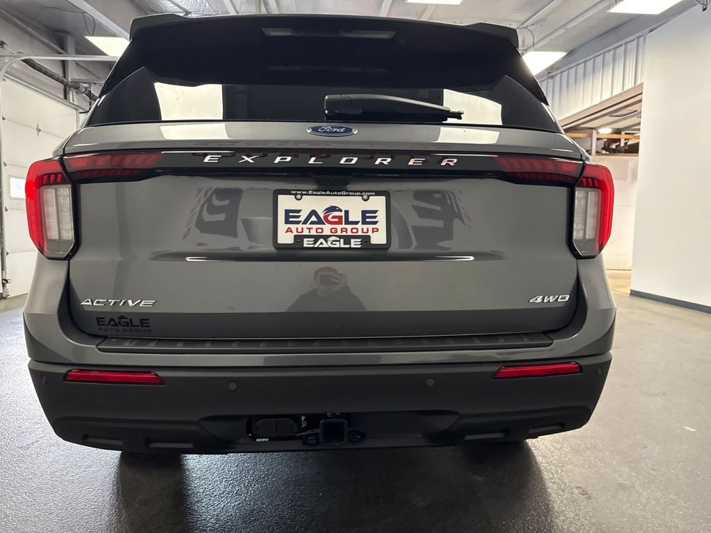 New 2026 Ford Explorer Active AWD/4WD image 10