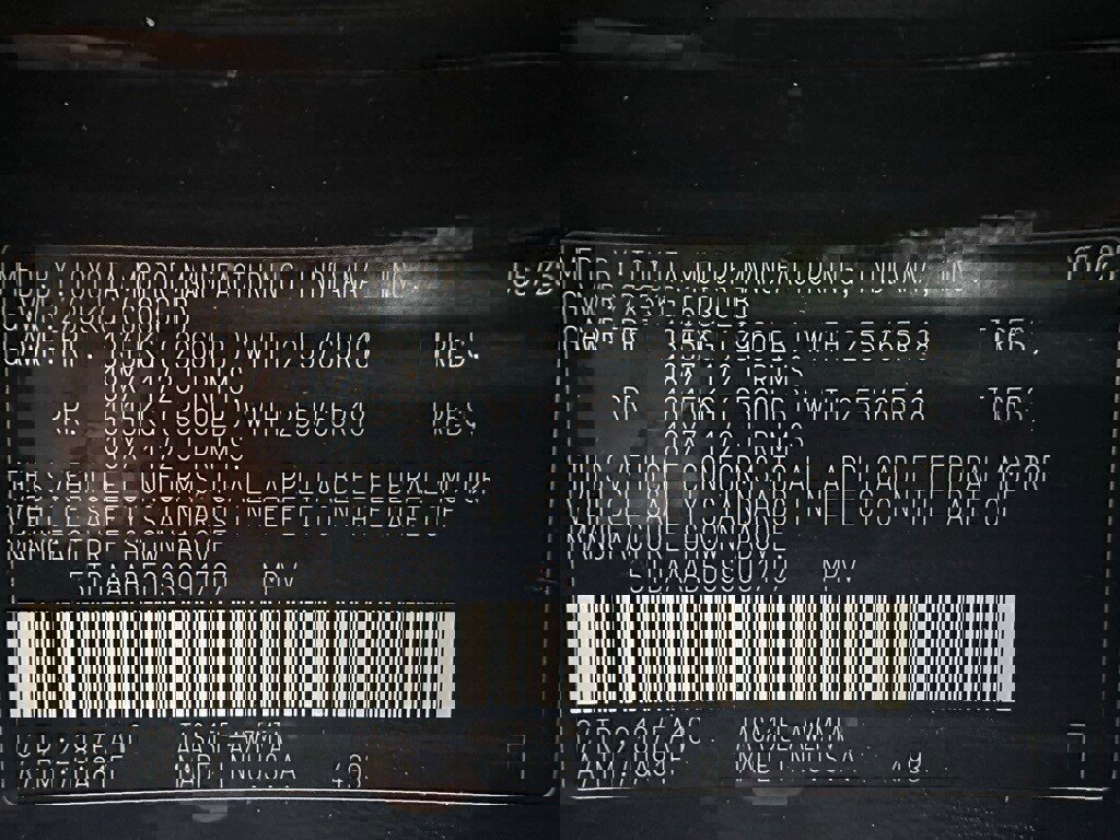 Used 2025 Toyota Grand Highlander AWD image 11