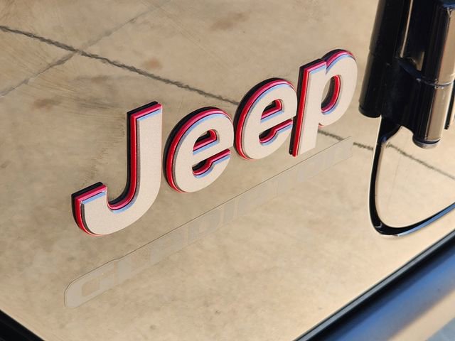 Used 2020 Jeep Gladiator Rubicon image 10