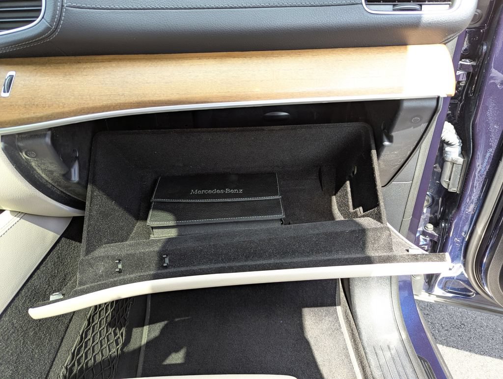 Used 2021 Mercedes-Benz GLS 450 4MATIC image 37