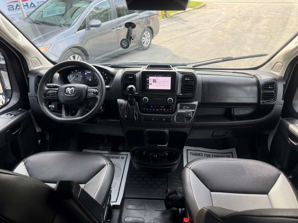 Used 2025 RAM ProMaster 2500 w/ Convenience Group FWD image 25