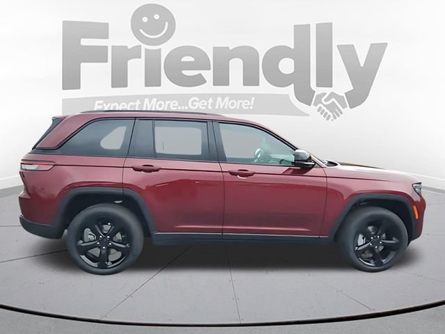 New 2025 Jeep Grand Cherokee Limited w/ Black Appearance Package AWD/4WD image 6