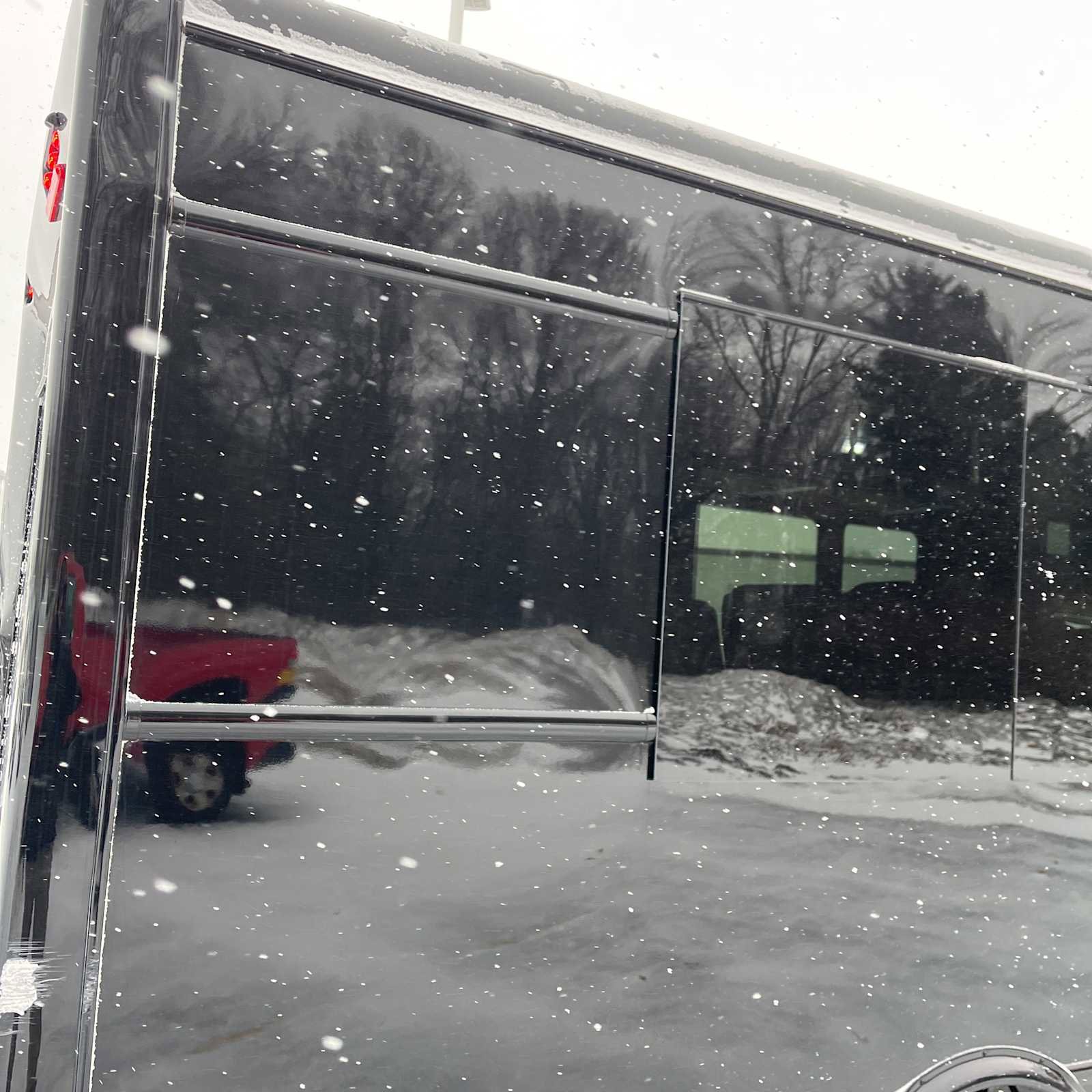 Used 2025 Ford E-450 and Econoline 450 Super Duty w/ Shuttle Bus Prep Package image 11