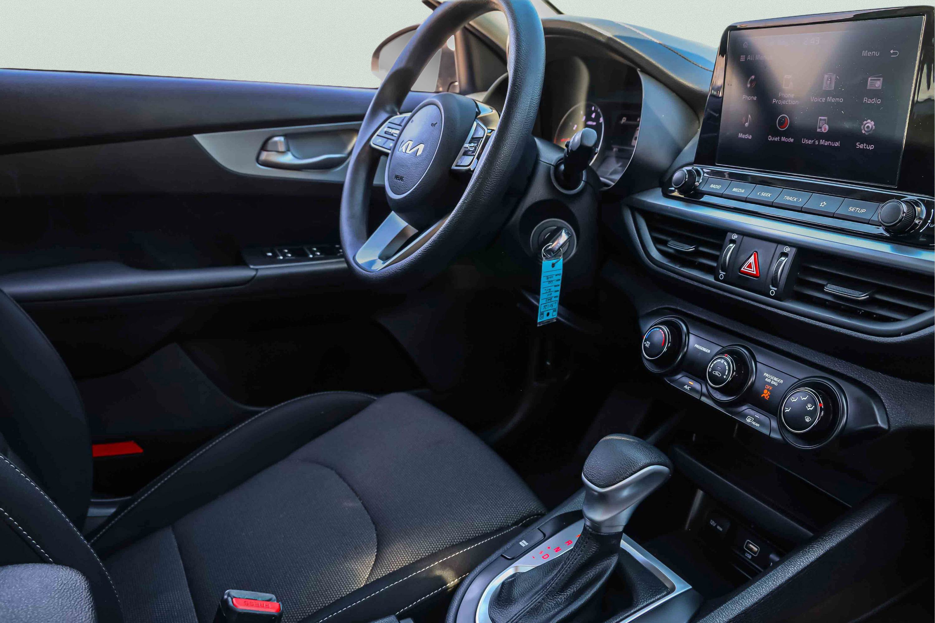 Certified 2023 Kia Forte LXS w/ LXS Technology Package FWD image 25