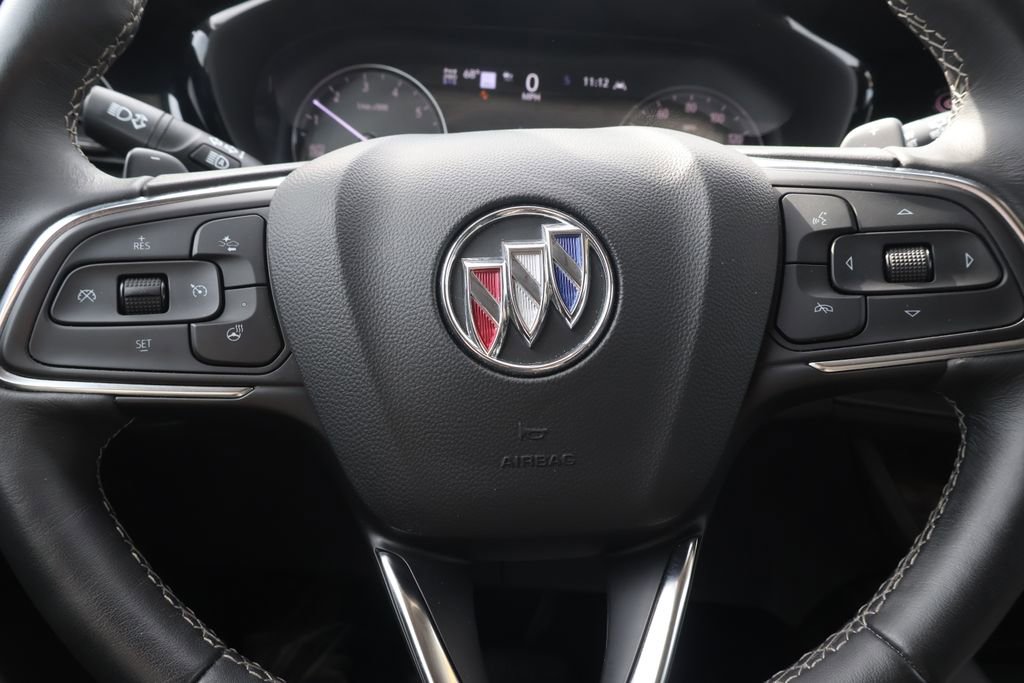 Used 2023 Buick Envision Avenir image 17