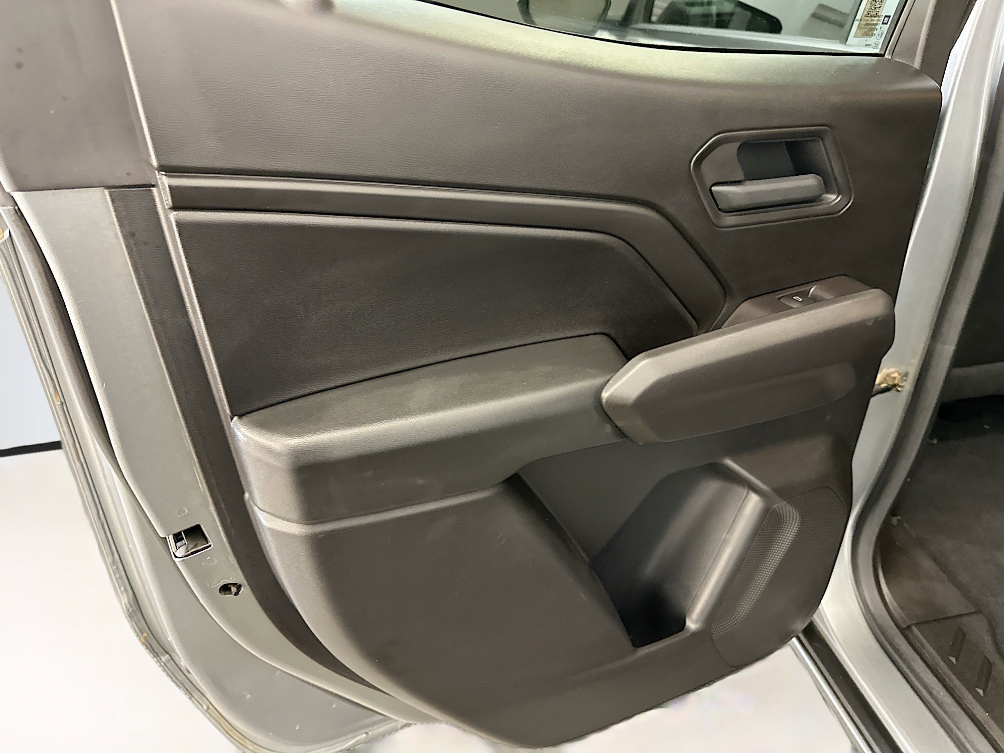 Used 2025 Chevrolet Colorado Trail Boss image 27