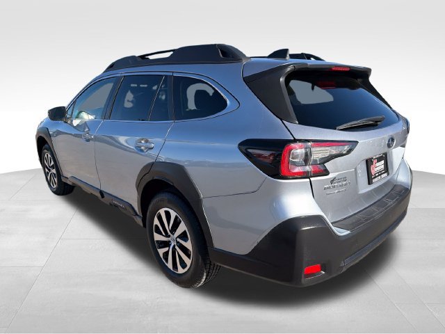 Used 2024 Subaru Outback Premium w/ Popular Package #1A AWD/4WD image 5