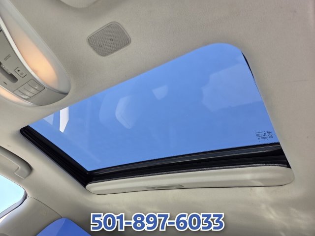 Used 2018 INFINITI Q70 L 3.7 RWD image 17