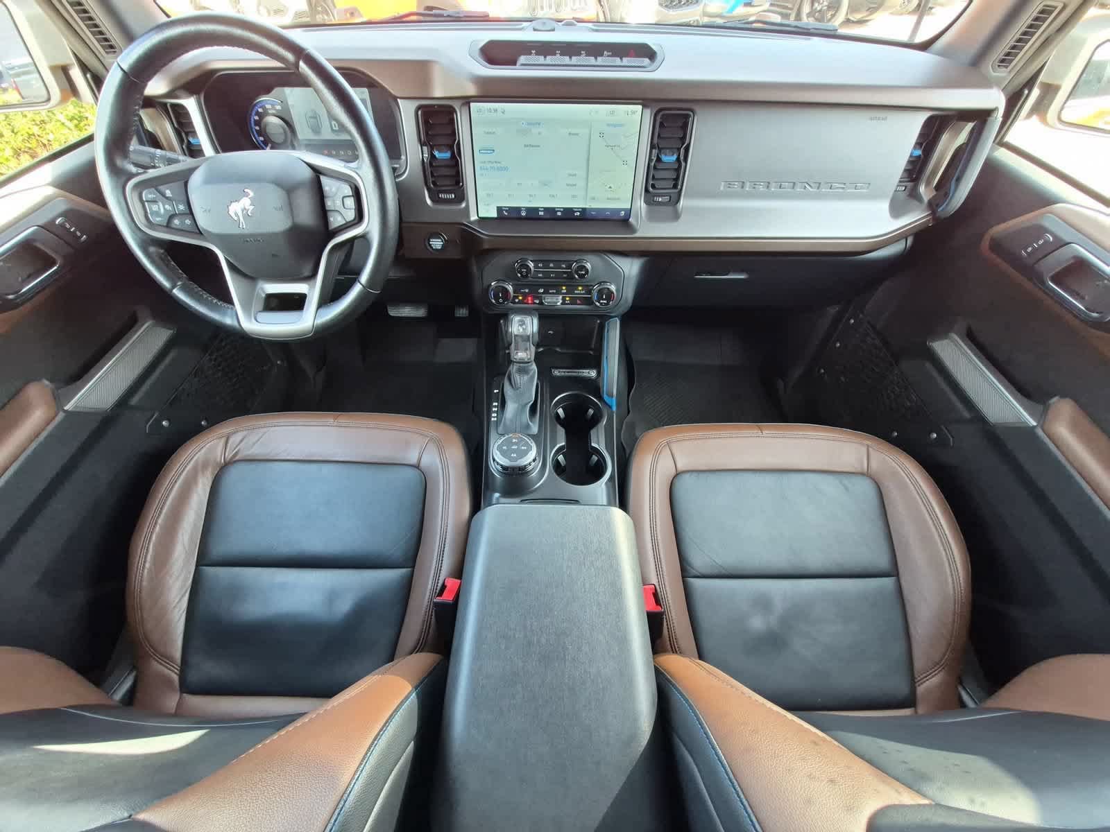 Used 2022 Ford Bronco Outer Banks w/ Sasquatch Package AWD/4WD image 15