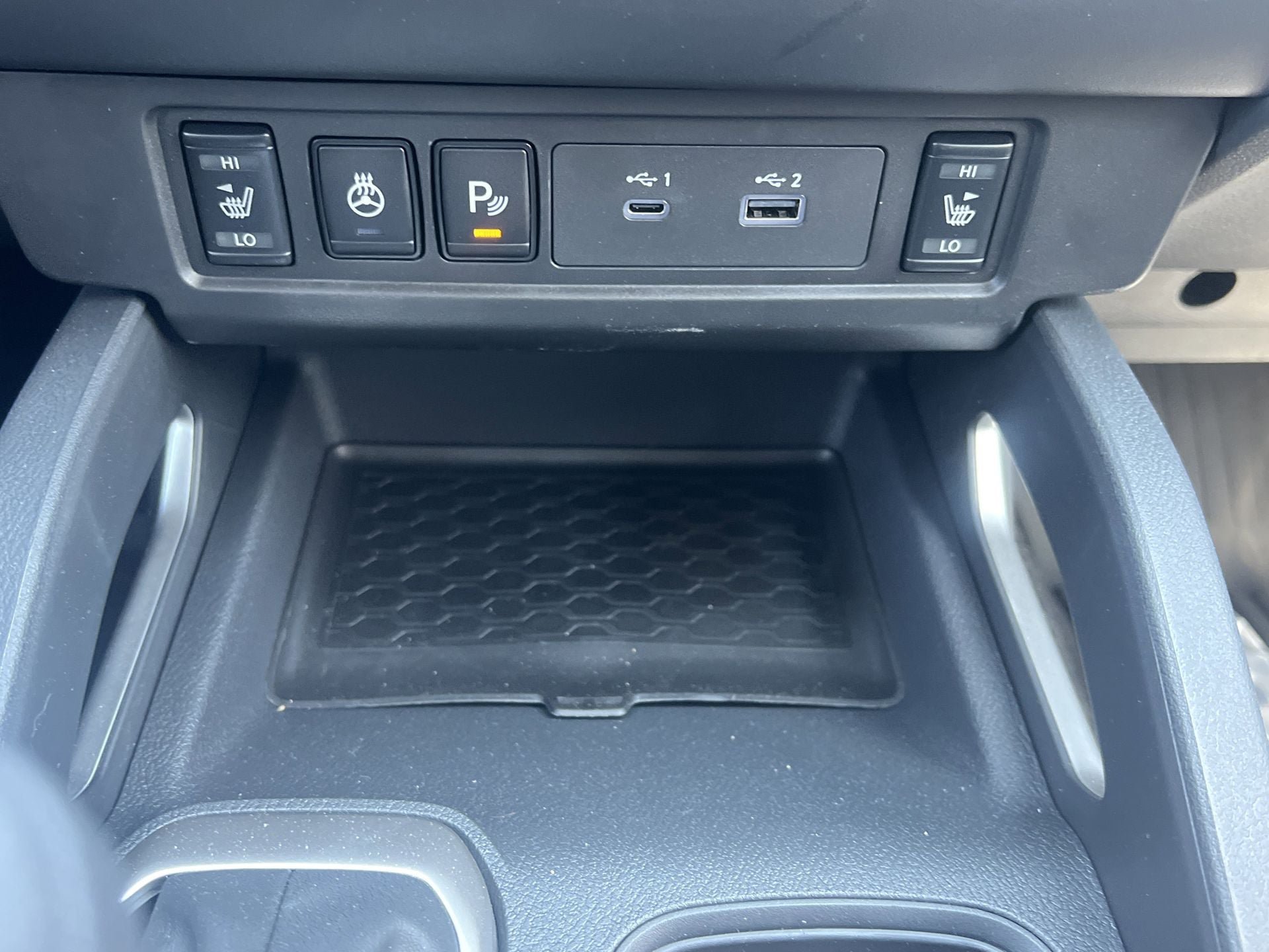New 2026 Nissan Frontier SV w/ SV Convenience Package AWD/4WD image 7