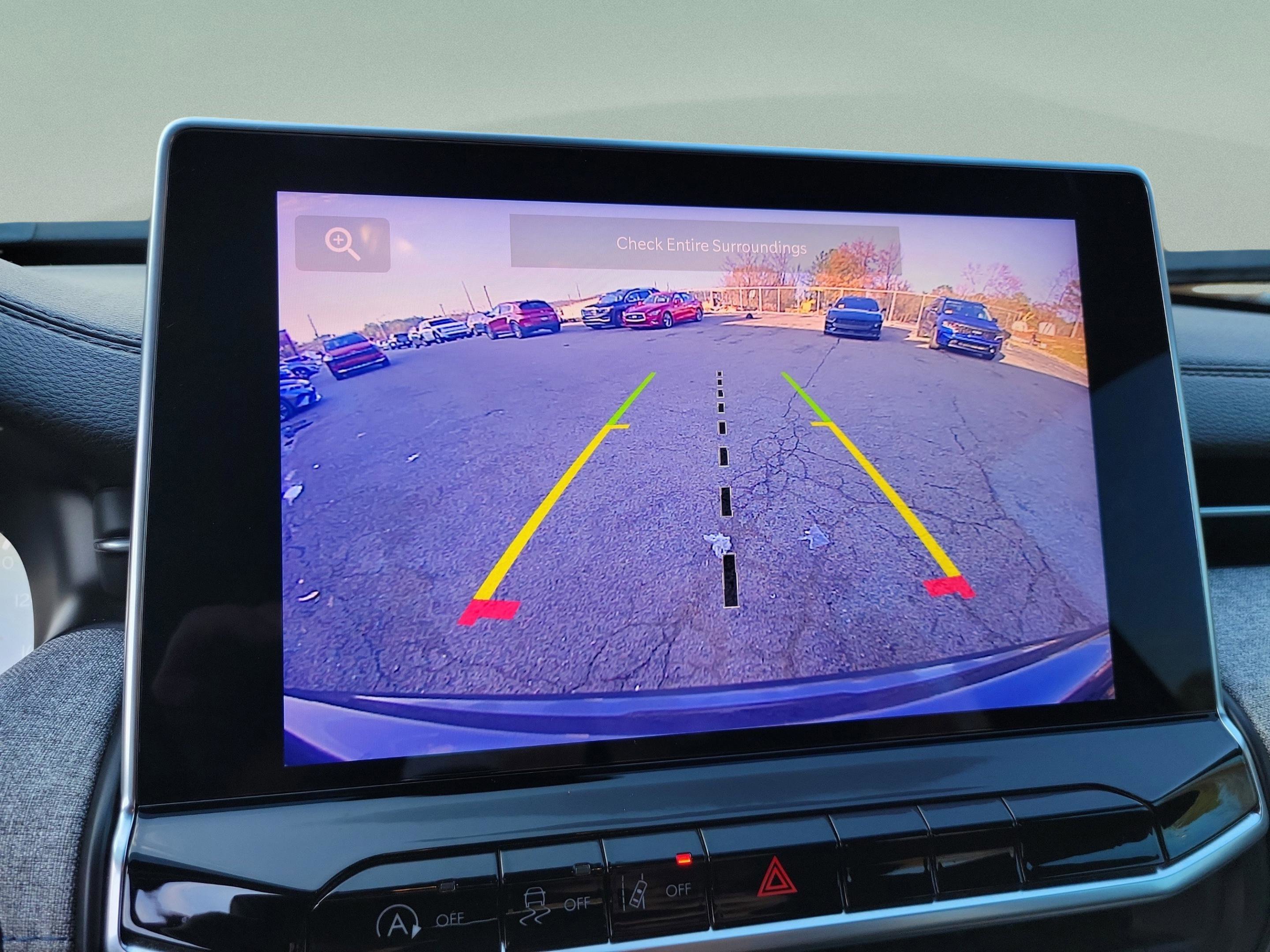 Used 2024 Jeep Compass Latitude image 18