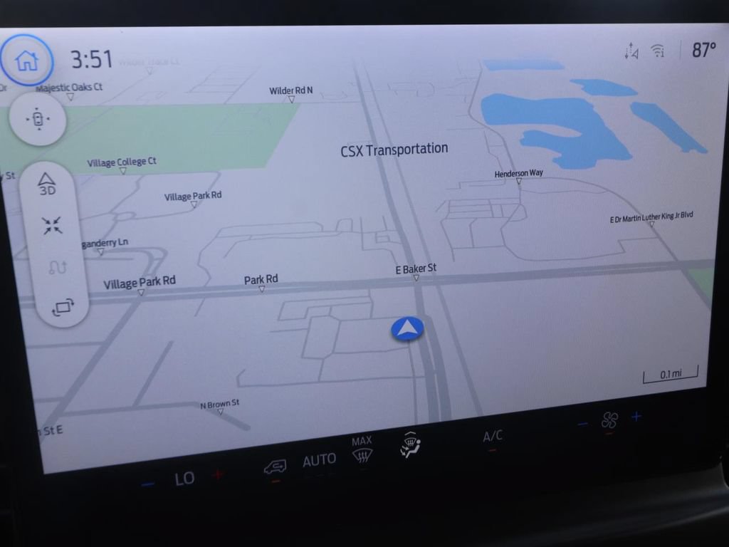 Used 2023 Ford E-Transit Medium Roof RWD image 19