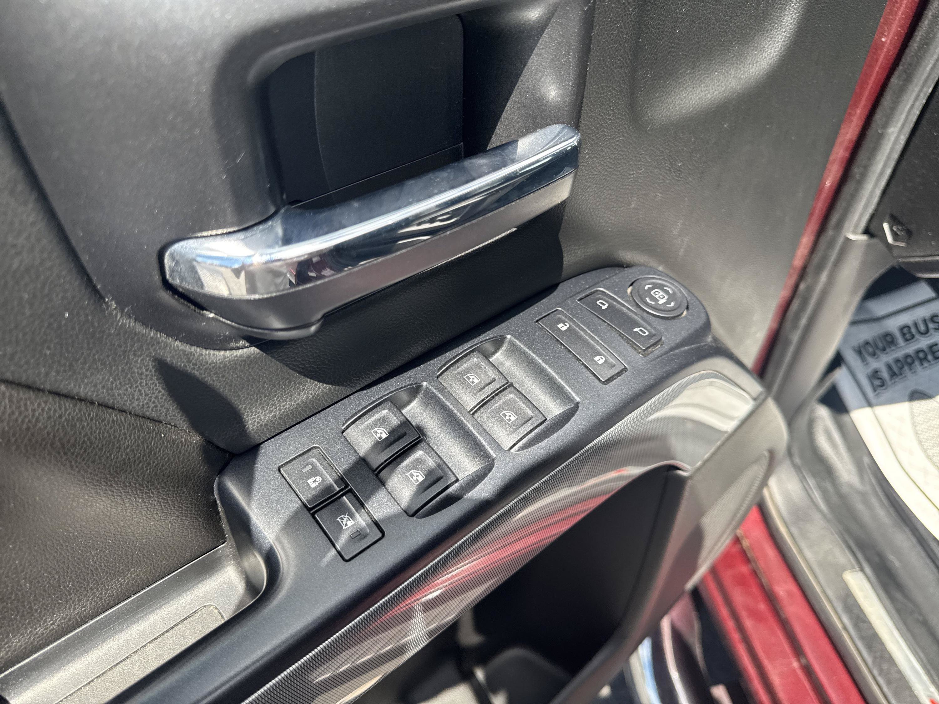 Used 2017 Chevrolet Silverado 3500 LT AWD/4WD image 13