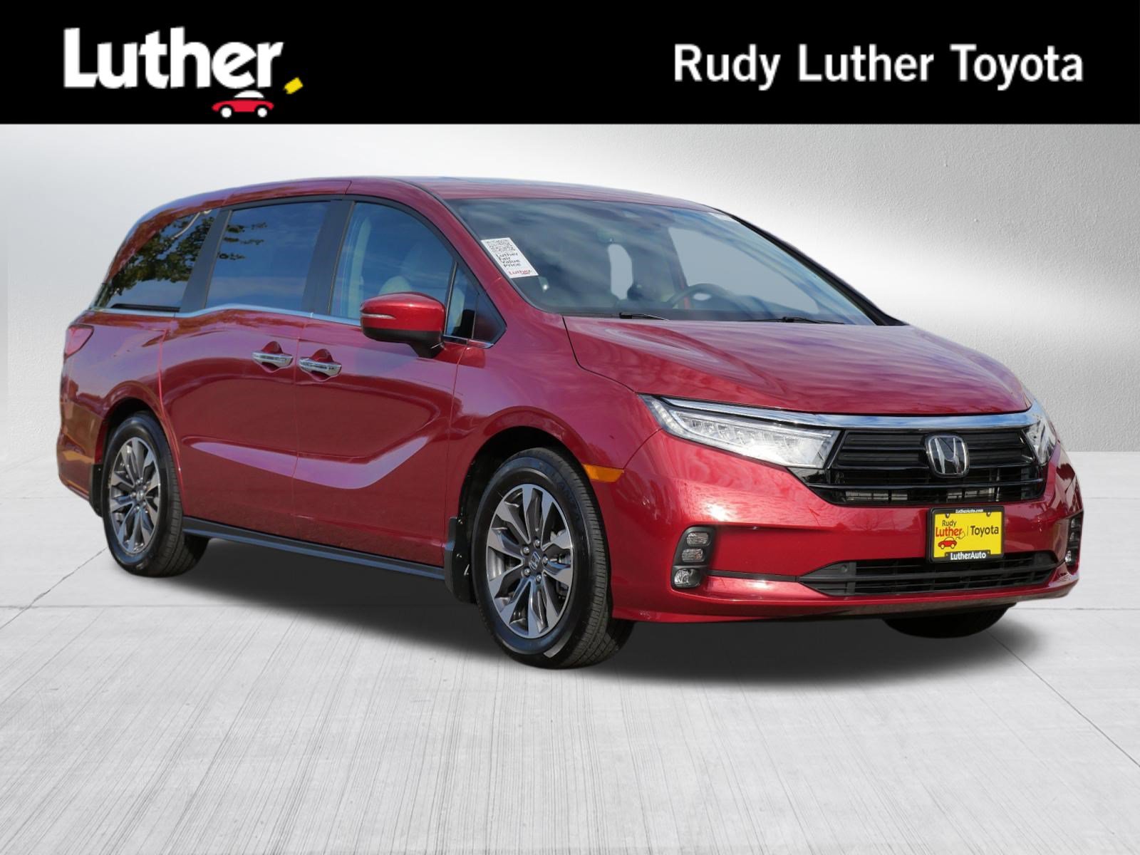 Used 2024 Honda Odyssey EX-L image 1