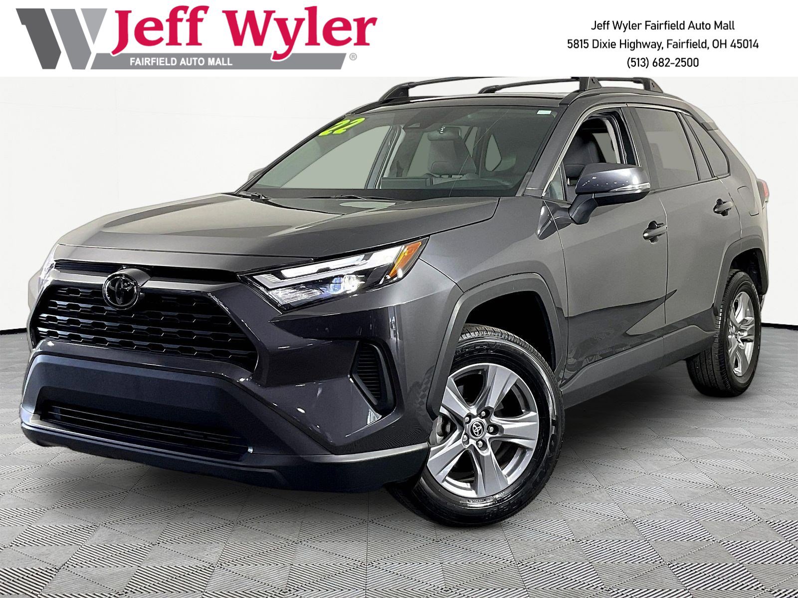 Used 2022 Toyota RAV4 XLE w/ Convenience Package AWD/4WD image 1