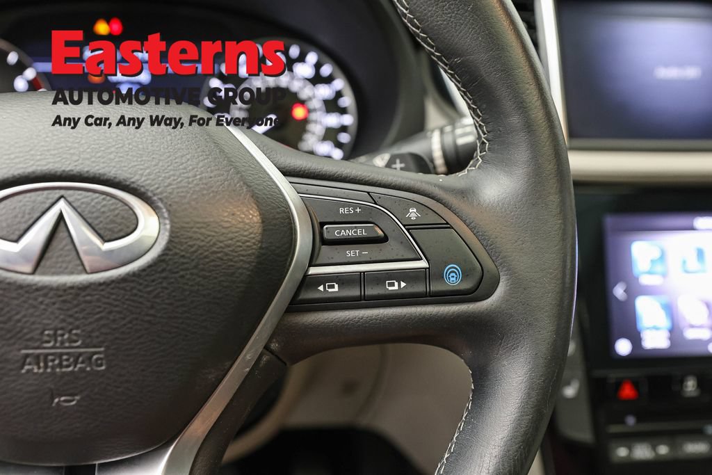 Used 2023 INFINITI QX50 Luxe AWD/4WD image 16