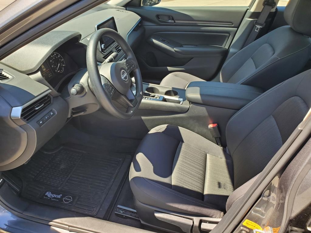 Certified 2025 Nissan Altima 2.5 S image 16