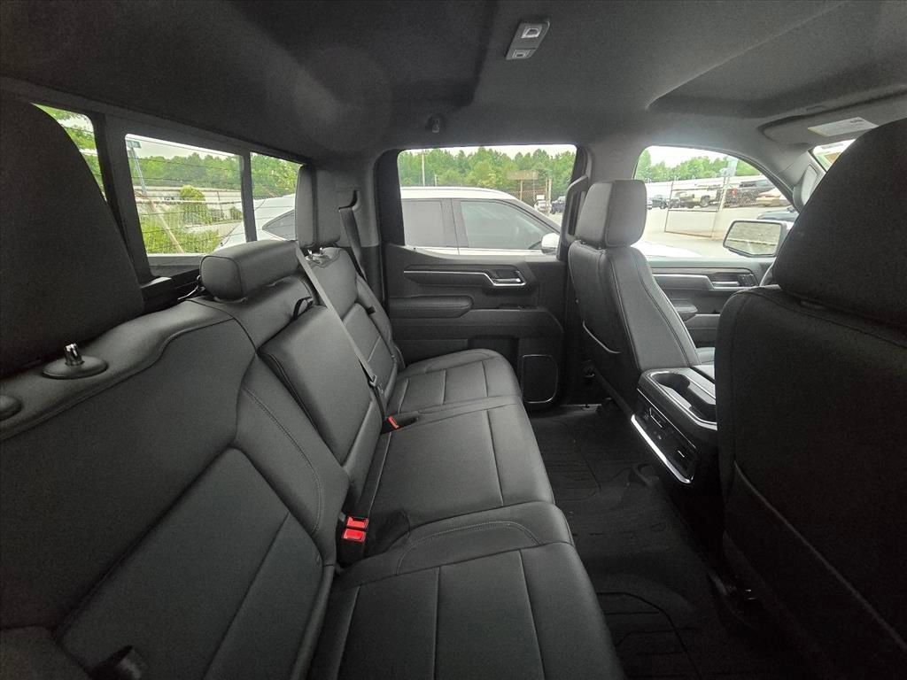 Used 2026 GMC Sierra 1500 SLT w/ SLT Premium Plus Package AWD/4WD image 6