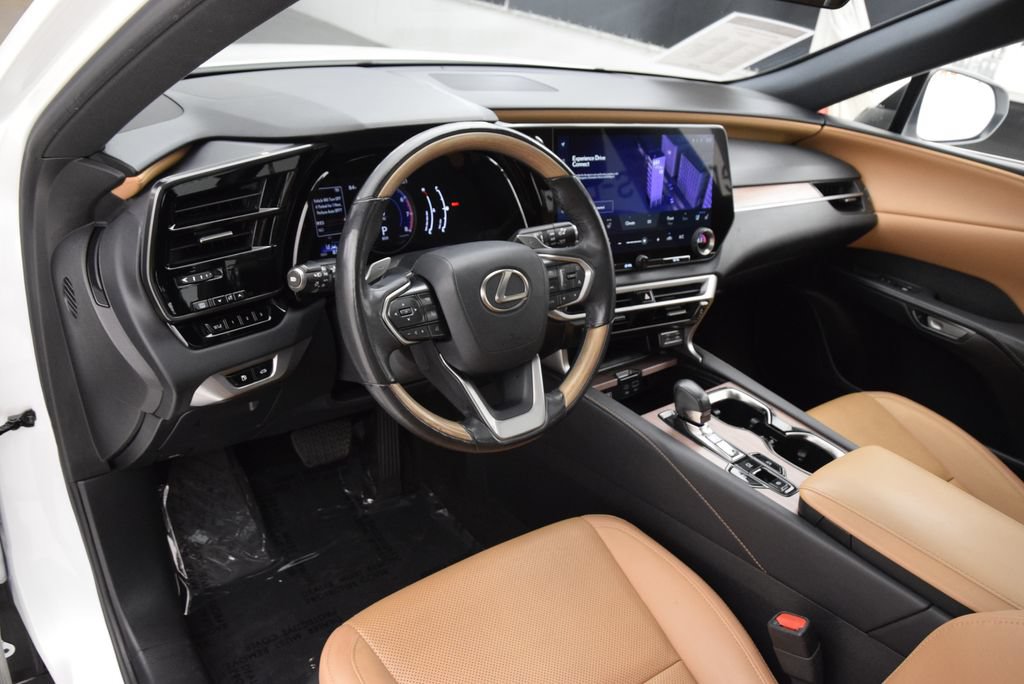 Used 2023 Lexus RX 350 Premium w/ Accessory Package (Z1) FWD image 22