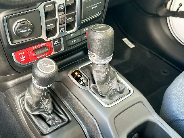 New 2026 Jeep Gladiator Sport AWD/4WD image 16