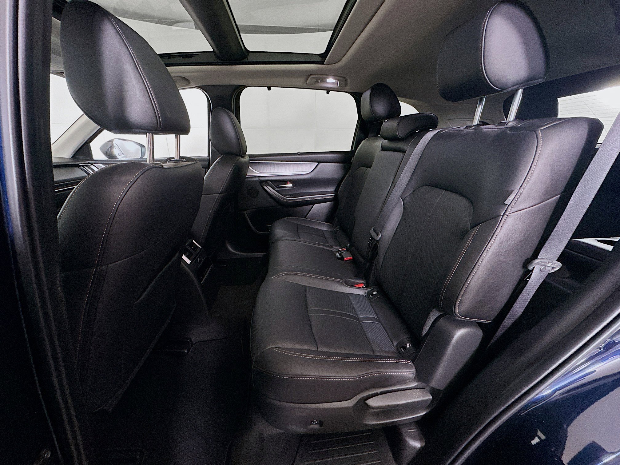 Used 2025 MAZDA CX-90 Plug-In Hybrid w/Premium Sport AWD/4WD image 30