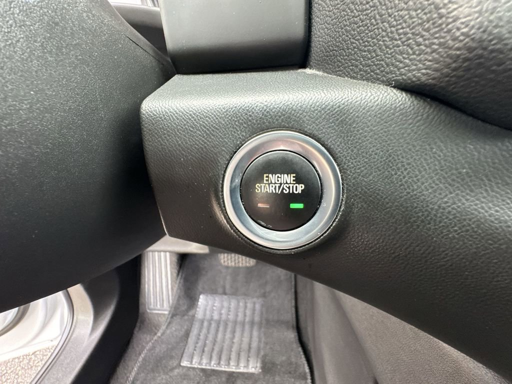 Certified 2022 GMC Terrain SLE w/ Driver Convenience Package image 17