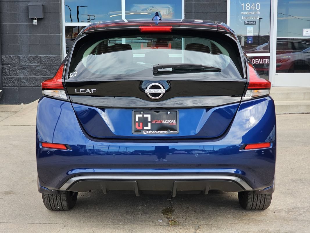 Used 2025 Nissan Leaf S FWD image 10