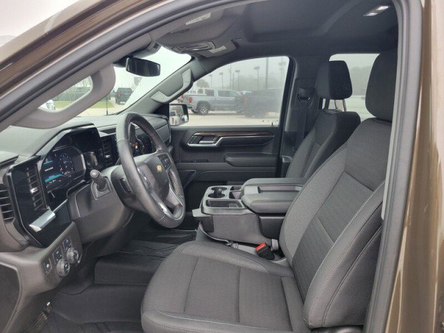 Used 2024 Chevrolet Silverado 1500 LT w/ Protection Package image 10