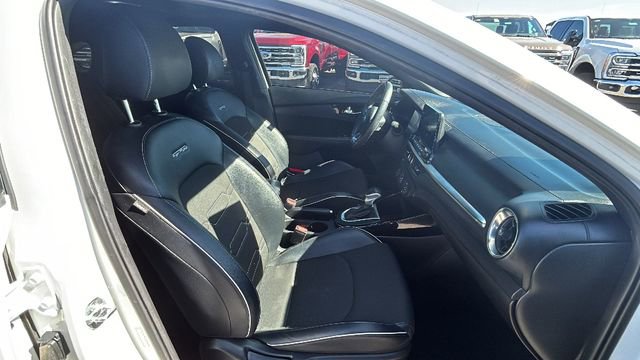 Used 2021 Kia Forte GT-Line image 11