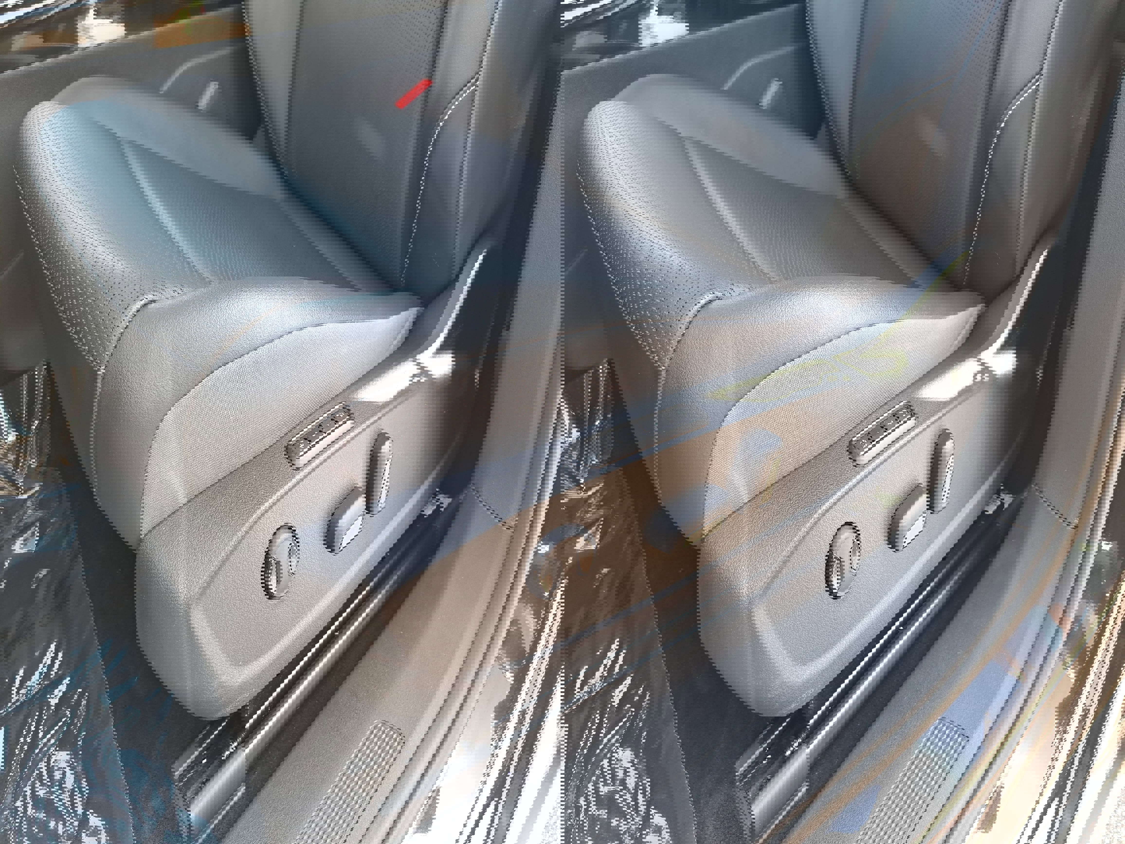 Certified 2023 Volkswagen ID.4 Pro S image 27