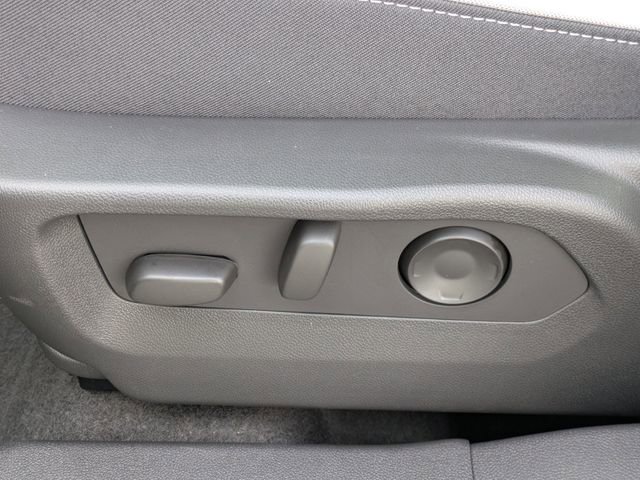 New 2026 Buick Envision Sport Touring image 21