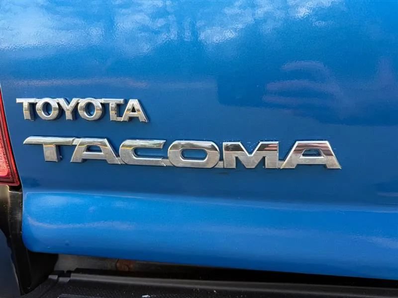 Used 2009 Toyota Tacoma 4x4 Double Cab w/ SR5 Pkg #2 image 23