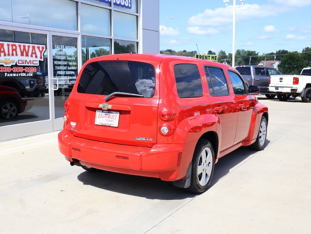 Used 2009 Chevrolet HHR LS FWD image 3