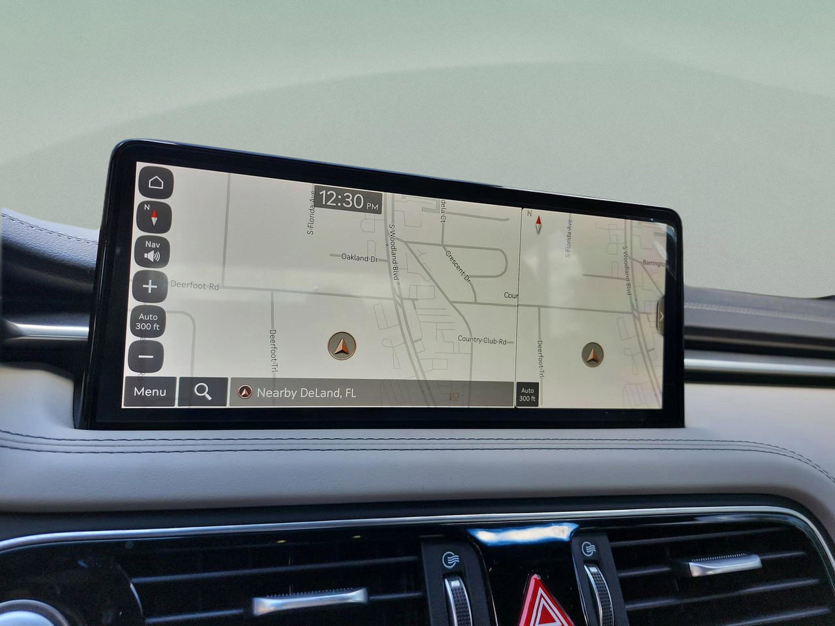 Used 2023 Genesis G70 3.3T w/ Sport Prestige Package image 28