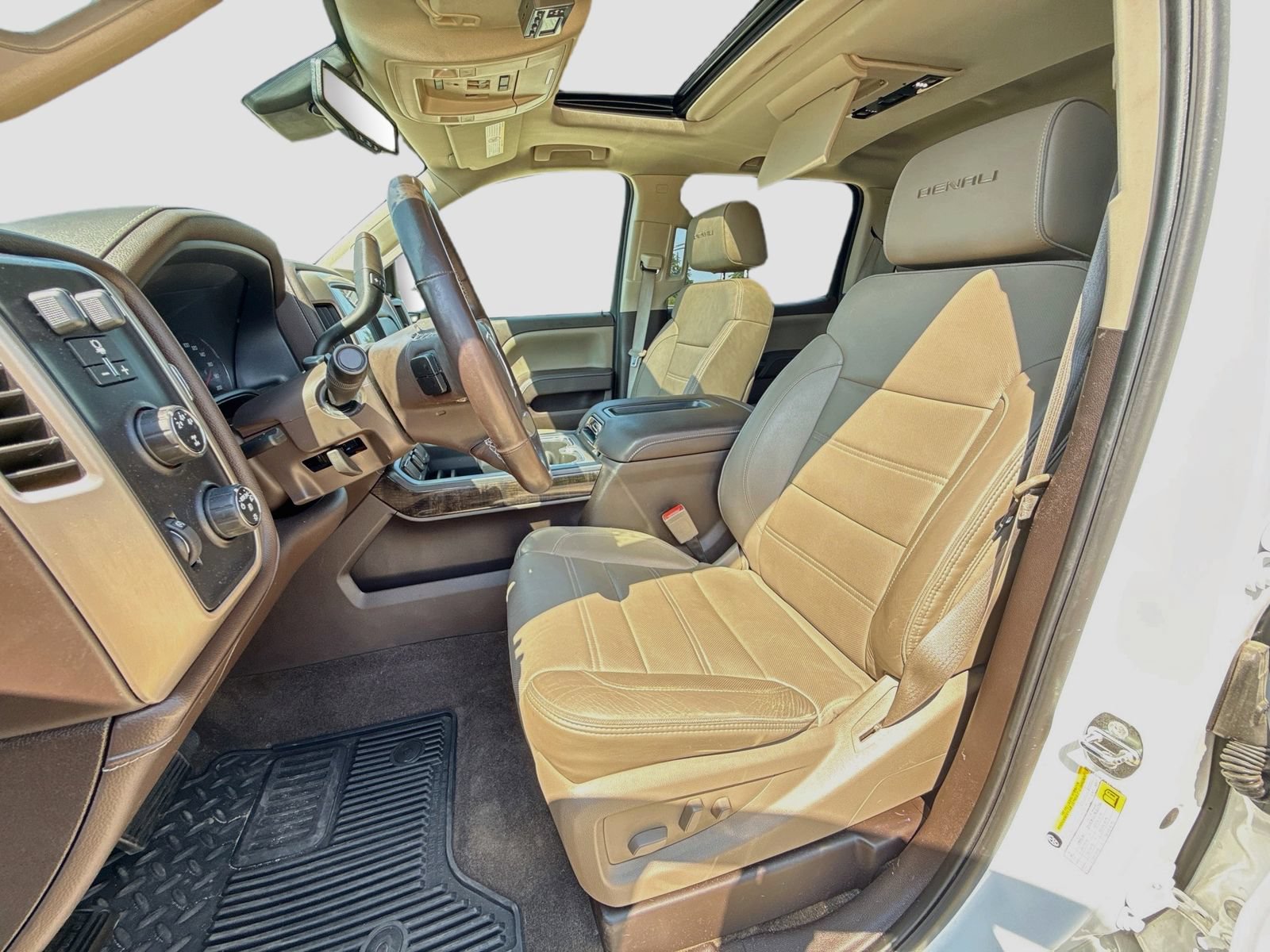 Used 2015 GMC Sierra 3500 Denali AWD/4WD image 12